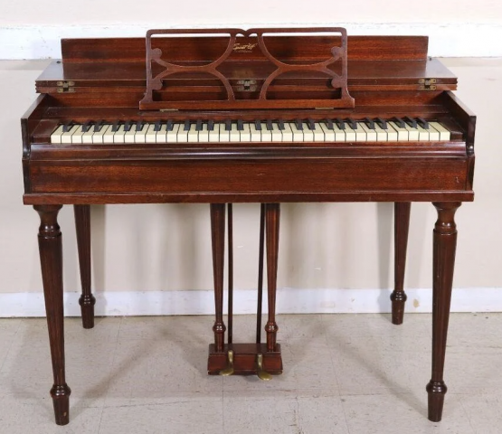 Photo of Lester "Spinet 64"